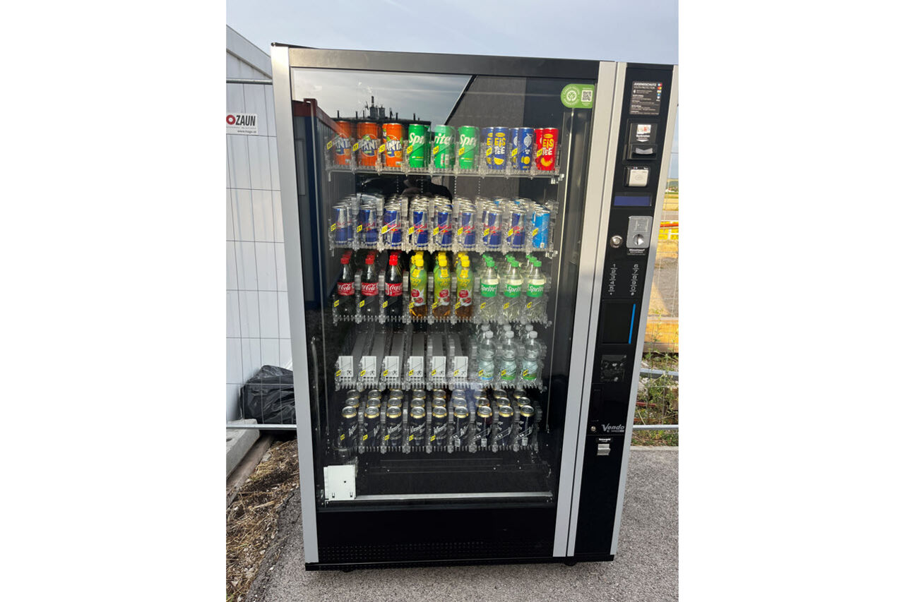 2462 Wilfleinsdorf, Hauptstraße 148 - Getränke & Snackautomat