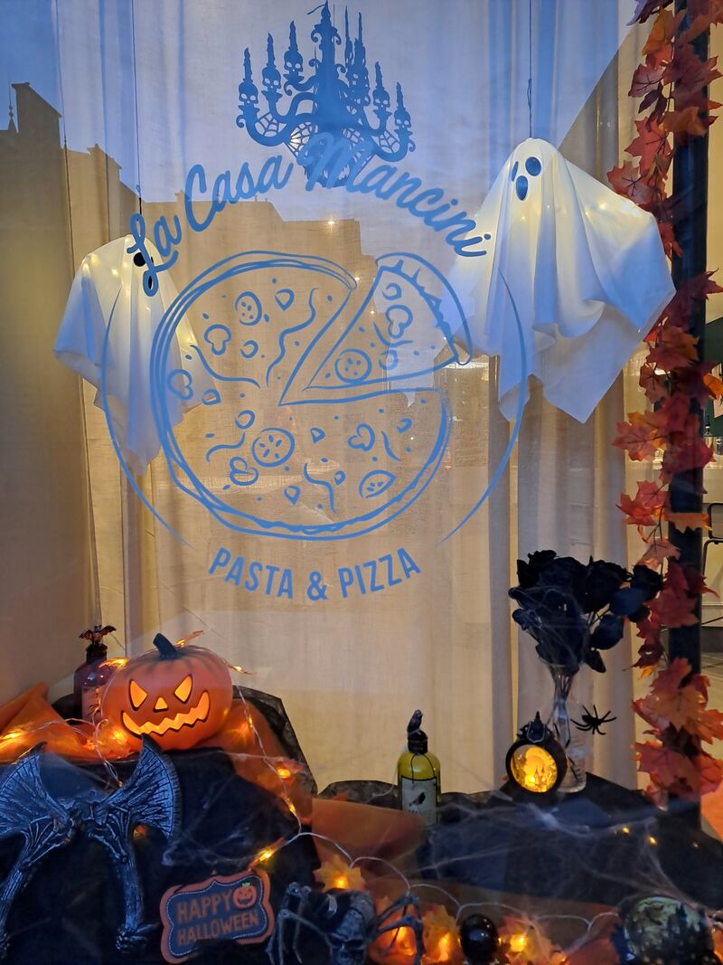 VITRINE HALLOWEEN 2024