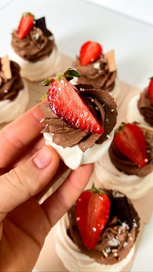 Mini Pavlova 