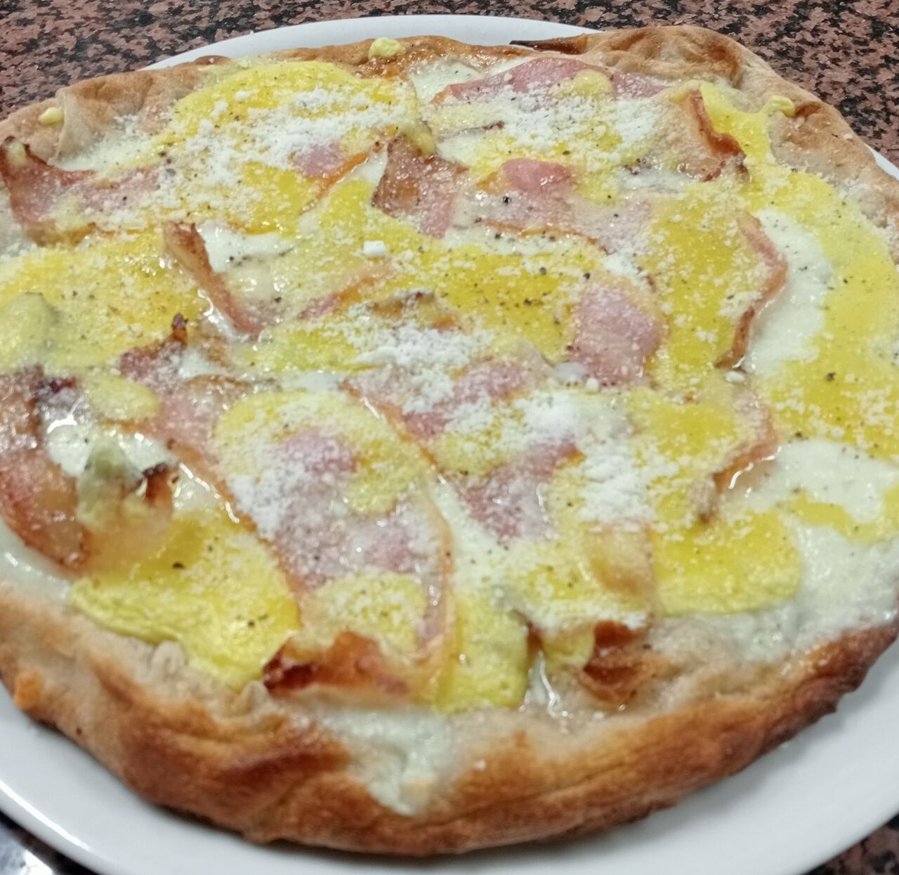 Pizza Carbonara