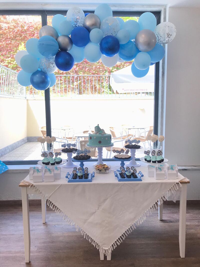 Chá de bebé celebrado em nossa loja! Nosso catering é completo com doces e salgados.