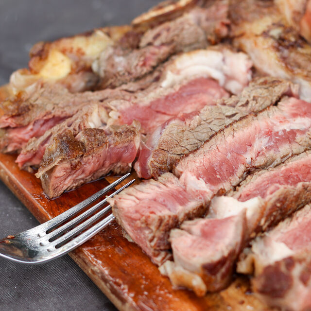 Viandes grillées au brasero