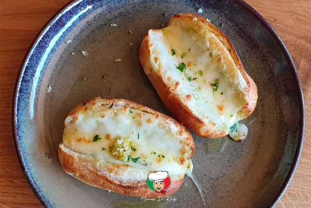 Pão D'alho com Mozzarella 