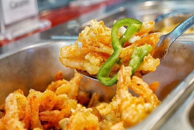 Crevettes sautées sel et poivre