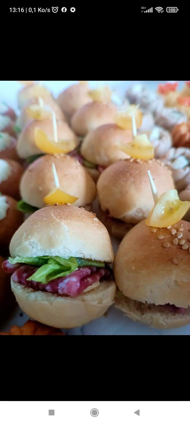 Mini burger charcuterie 