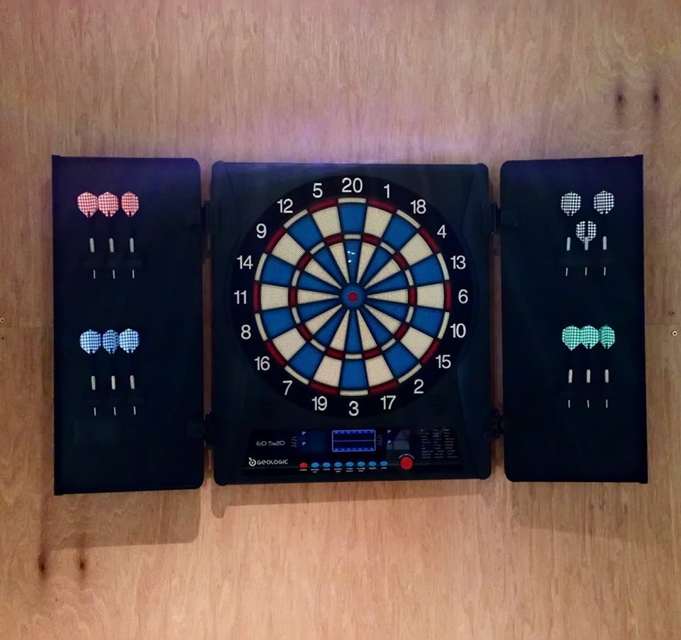 Nous avons un jeu de fléchettes pour animer votre soirée 