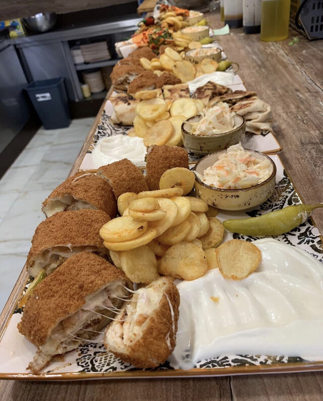 Schwarm Broasted Teller 