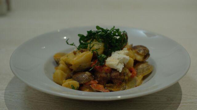 Gnocchi di patate fatti in casa con vongole 