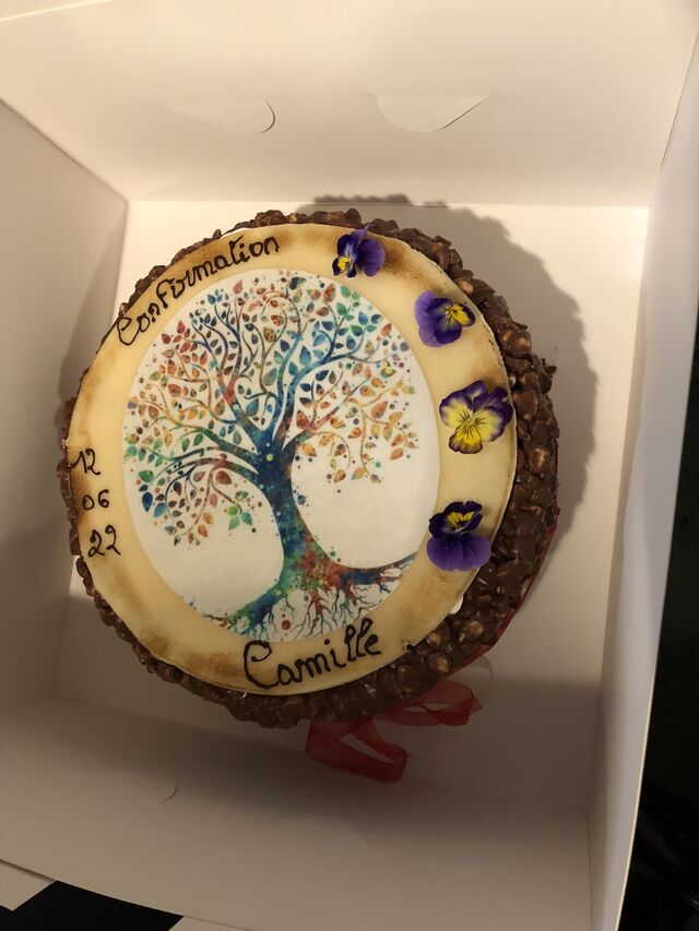 Gâteau de confirmation sur mesure j écoute vos envies et je vous suis dans vos goûts 