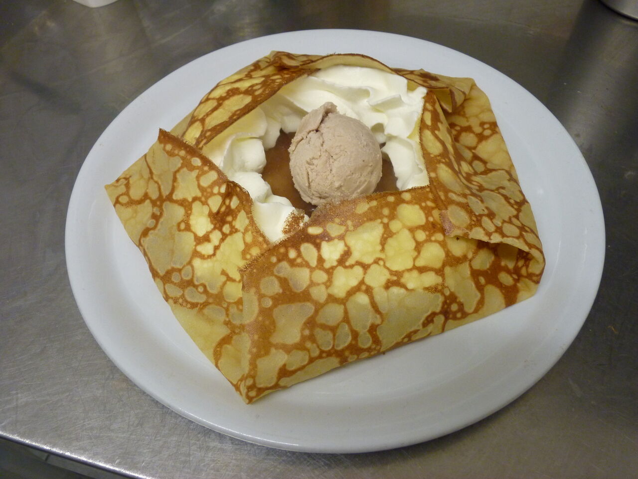 PLAISIR D'AUTOMNE ; crème de marron, chantilly, glace vanille