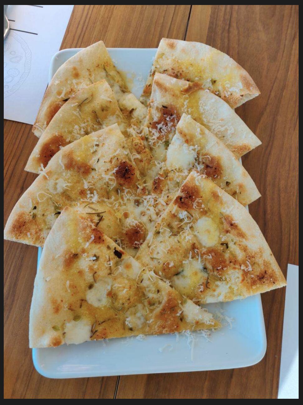 Pão de alho com alecrim