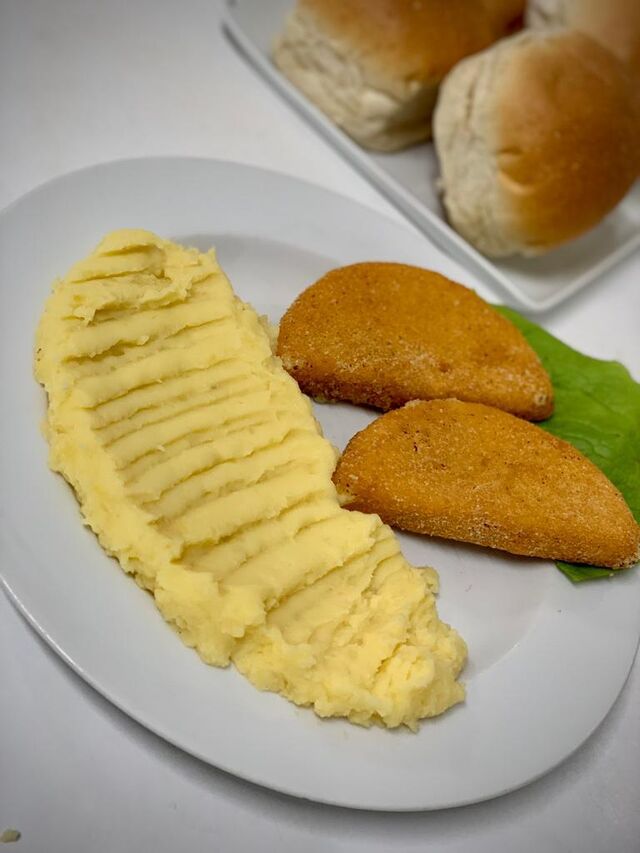 Cașcaval pane cu piure