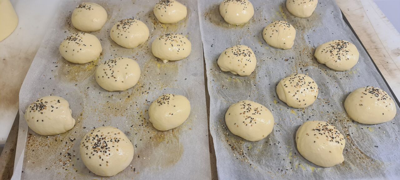 Nous réalisons notre pâte à pizza et nos pain burger