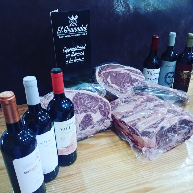 SELECCION DE VINOS Y TENERERAS DE ALTA CALIDAD!
