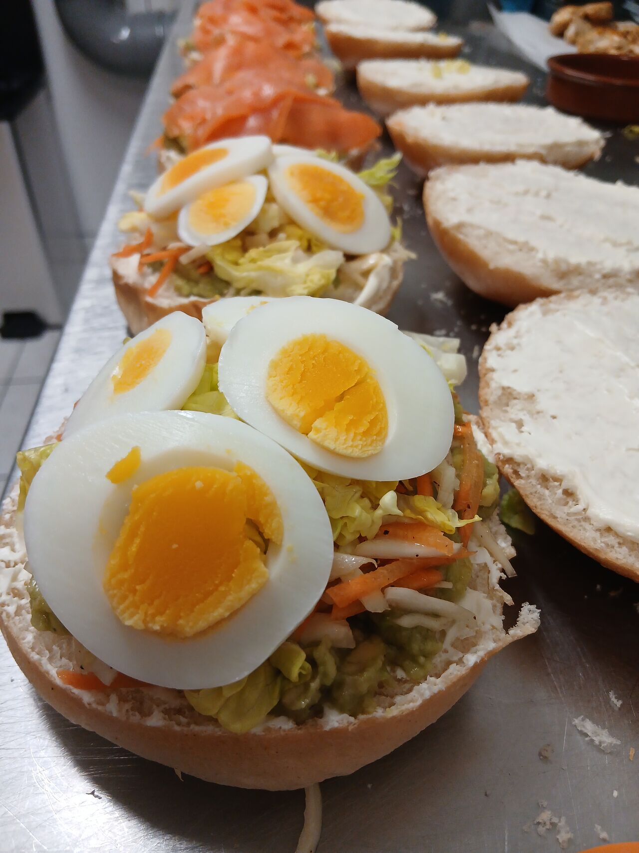 Avocado vege et truite fumée 