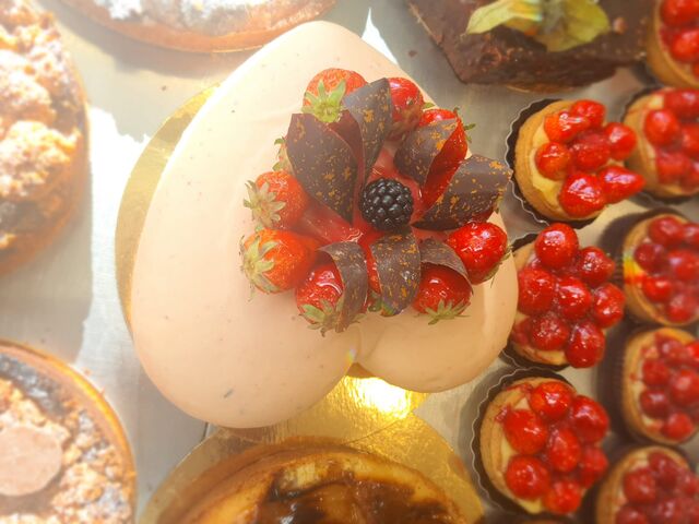 Le 30 mai la fête des mères Venez offrir à votre tendre maman un joli coeur si gourmand 😋