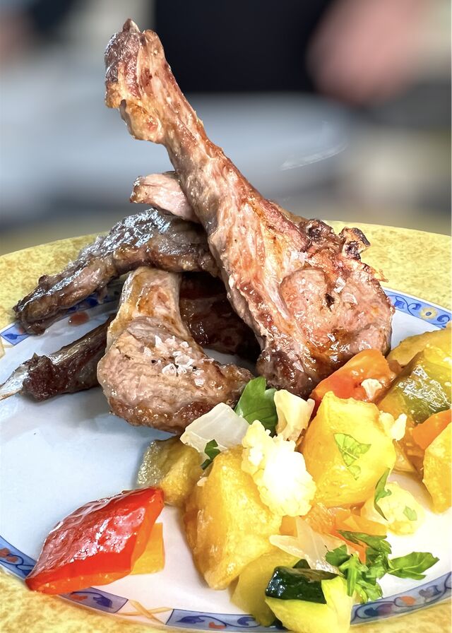 Chuletas de cordero a la brasa 