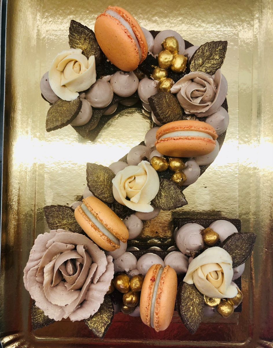 Number cake choco noisette personnalisable - sur commande