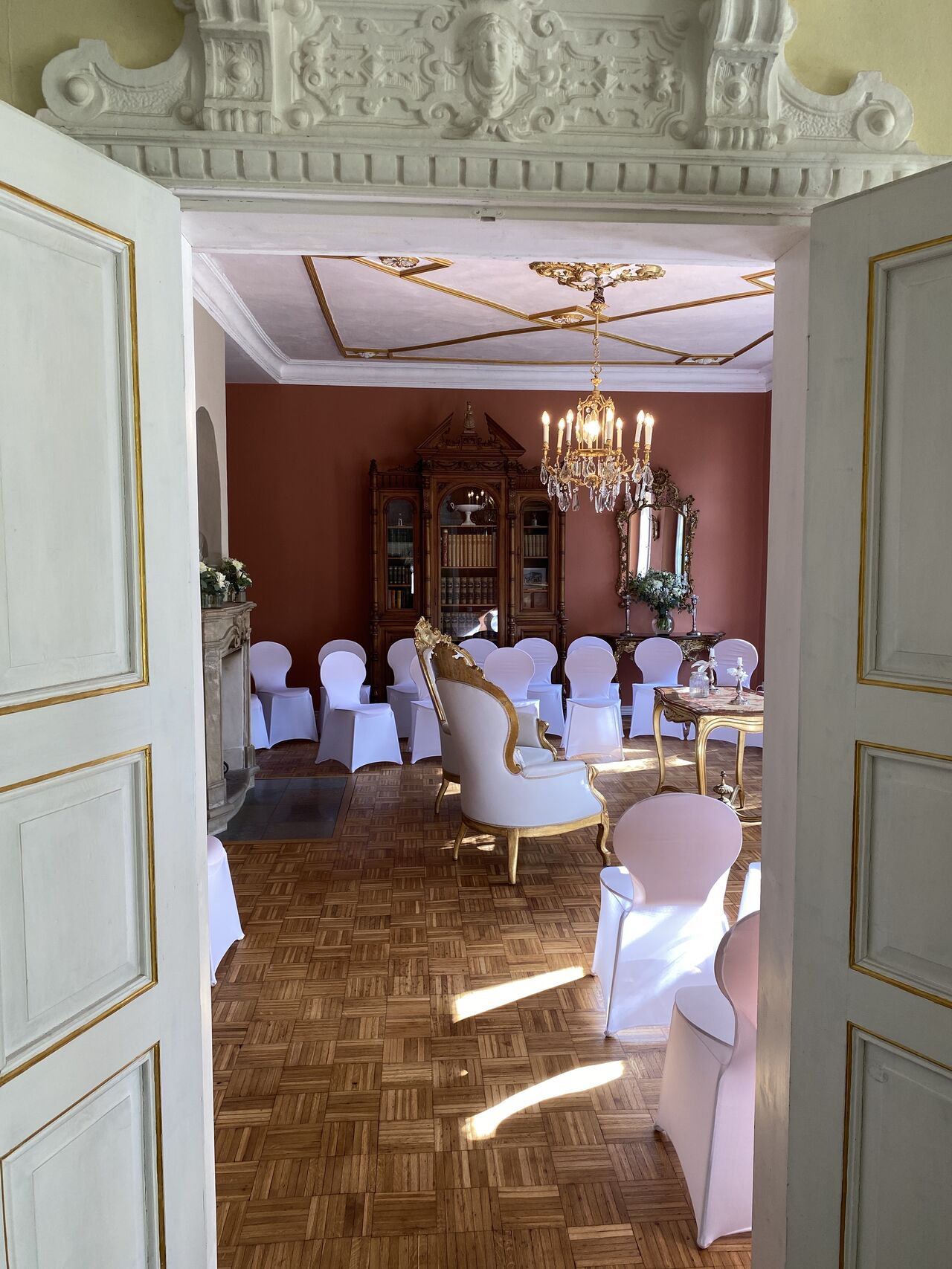 Kaminzimmer - Standesamtliche Trauungen und Feierlichkeiten