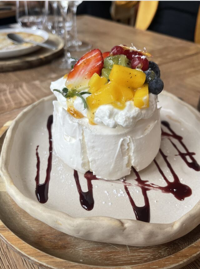 Pavlova aux fruits