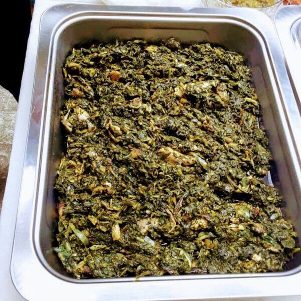 sauce feuilles de manioc au poisson fume