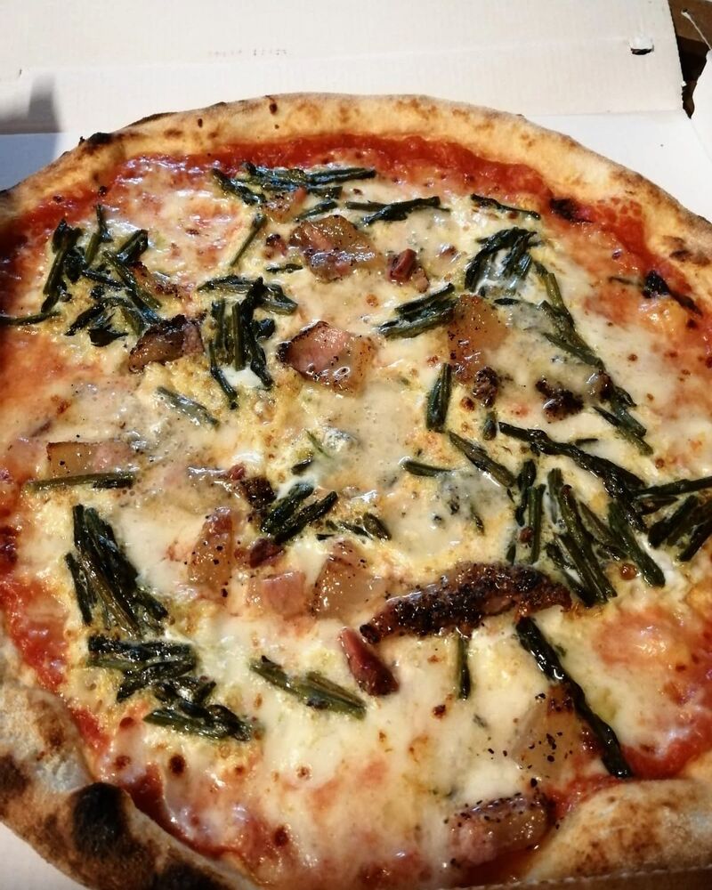 Asparagi, guanciale e gorgonzola 