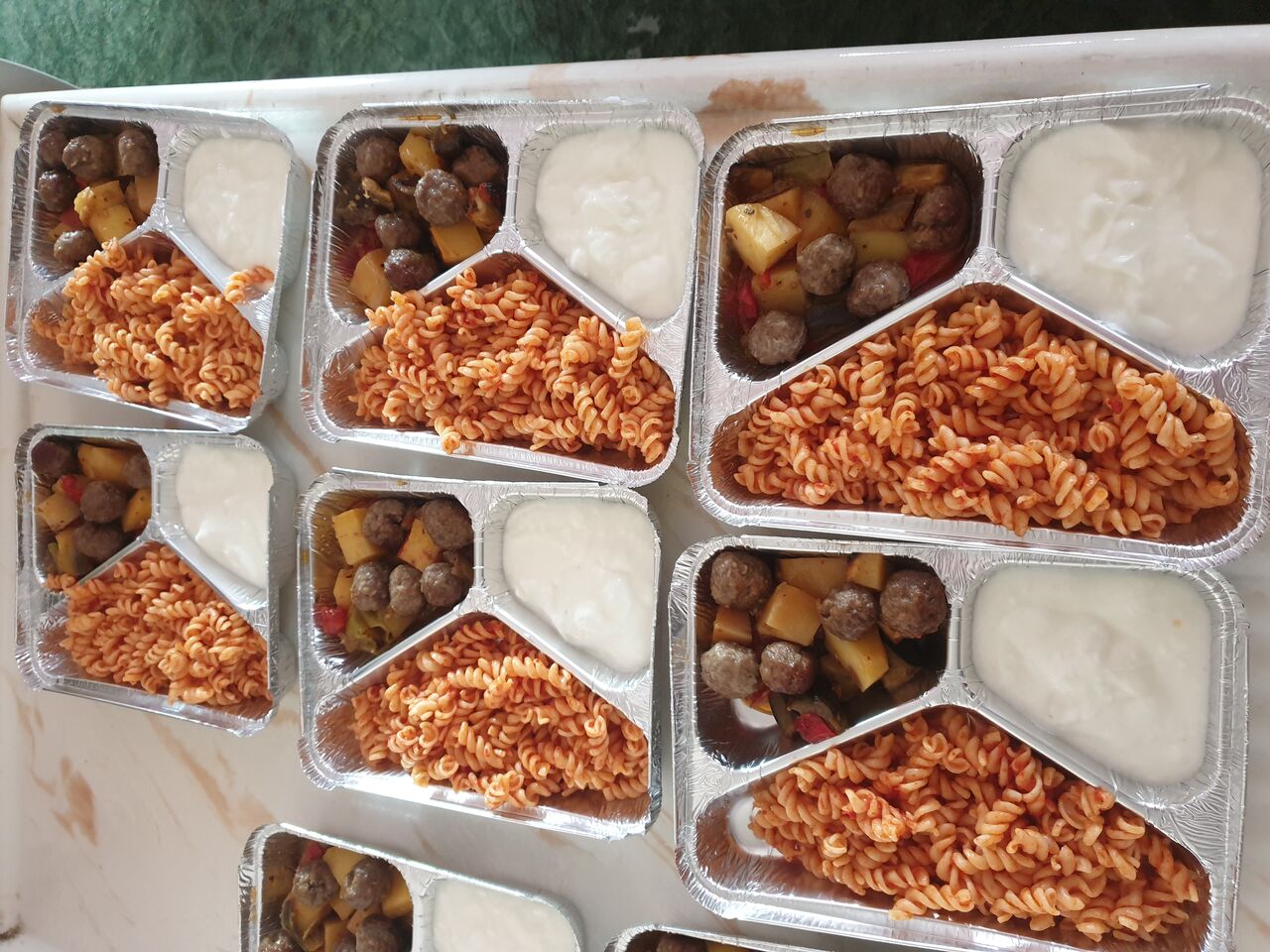 Tabildot yemeğimiz
Her güne farklı menü ile hizmet vermekteyiz