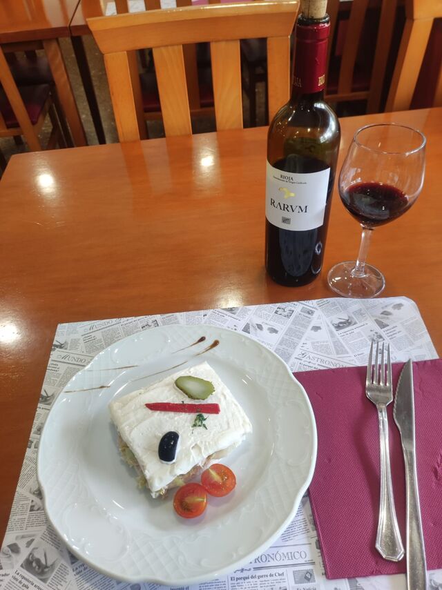 Pastel frío de atún 