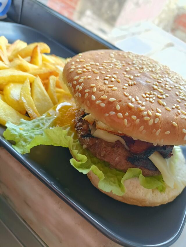 Hamburguer Especial no Pão