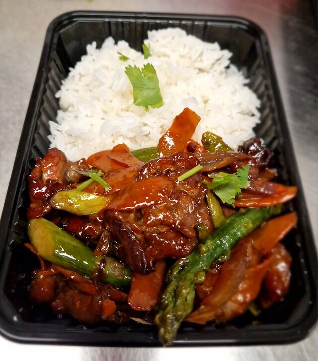 wok porc aux asperges