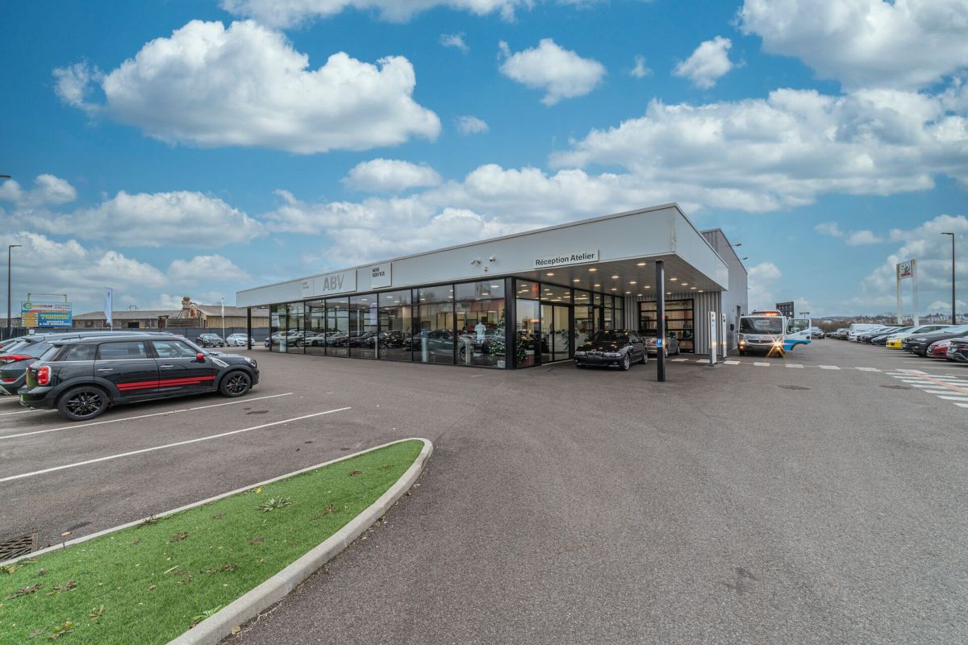 2025-2024. Auto Bourgogne Vacher - Montceau les Mines