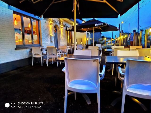 Nieuw voor terras waar je ook kan eten zonder het leuke geroezemoes van onze jongste klantjes ! 😉