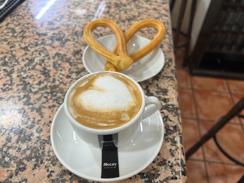 Cafe con leche y Churros