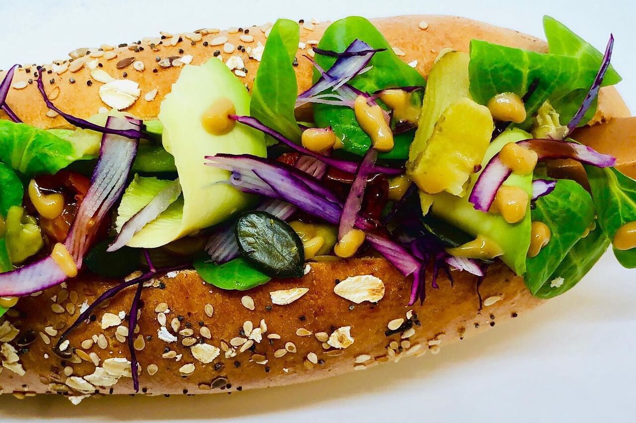 Livraison de nos hot-dog gourmet chez vous !