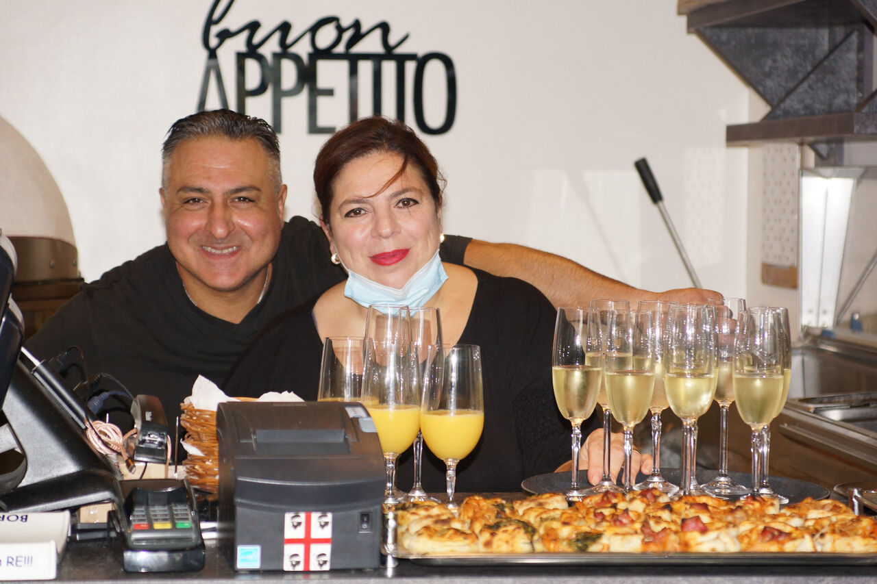 HERZLICH WILLKOMMEN BEI UNS