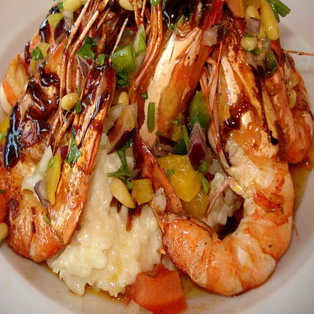 GAMBAS DECORTIQUEES AUX RISOTTO FLAMBEES AU PASTIS