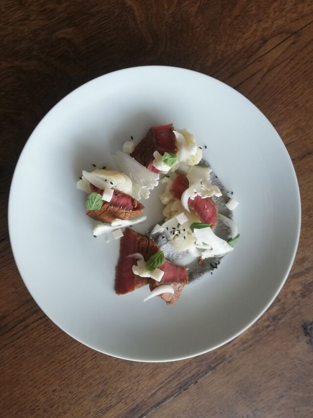 Rumsteck, choux-fleurs et sésame parfums d'Asie 