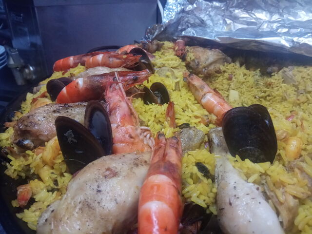 Notre paella a moins de 15 e / personne