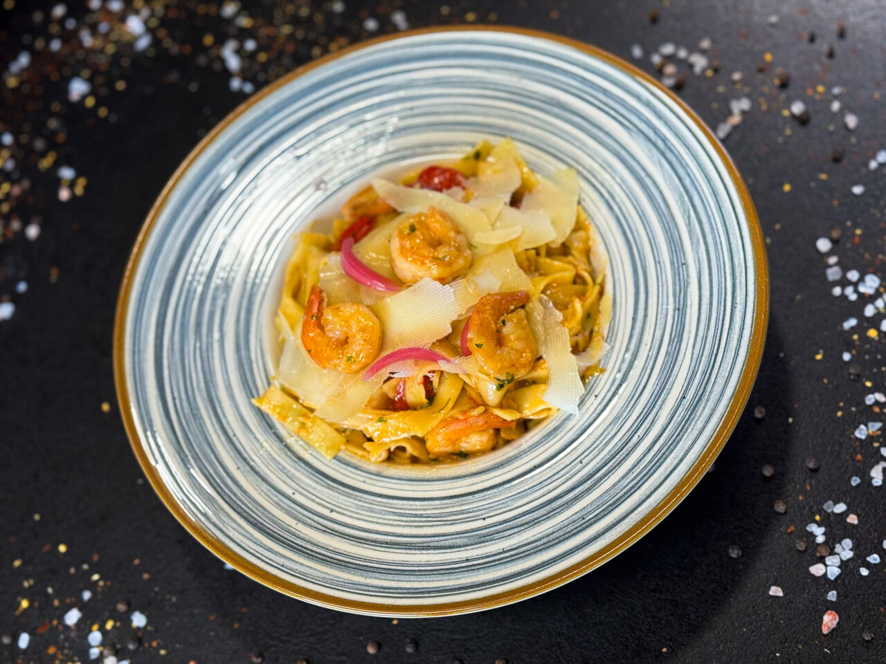 FOKHAGYMÁS GARNÉLÁS TAGLIATELLE