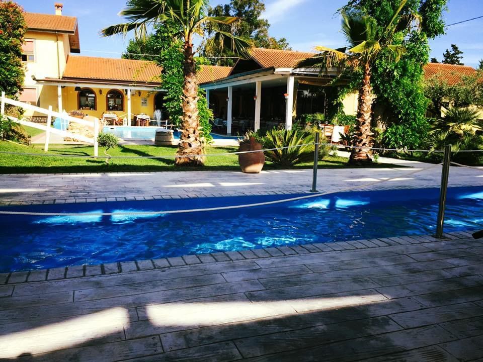 Sala esterna della fontana 