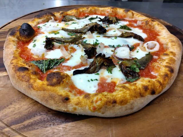 Pizza del giorno (in base alla stagionalità e disponibilità dei prodotti)