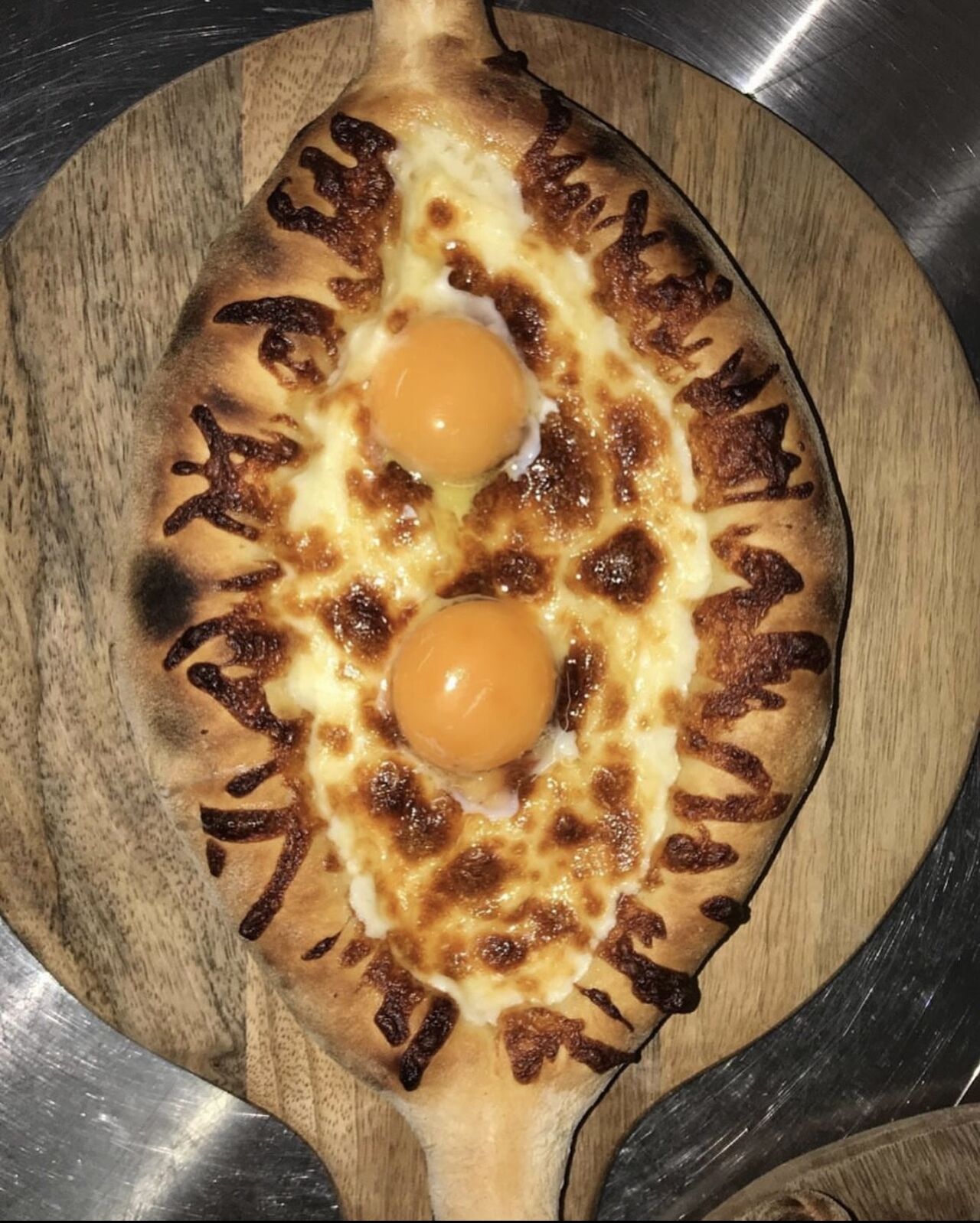 Khatchapuri Adjarian