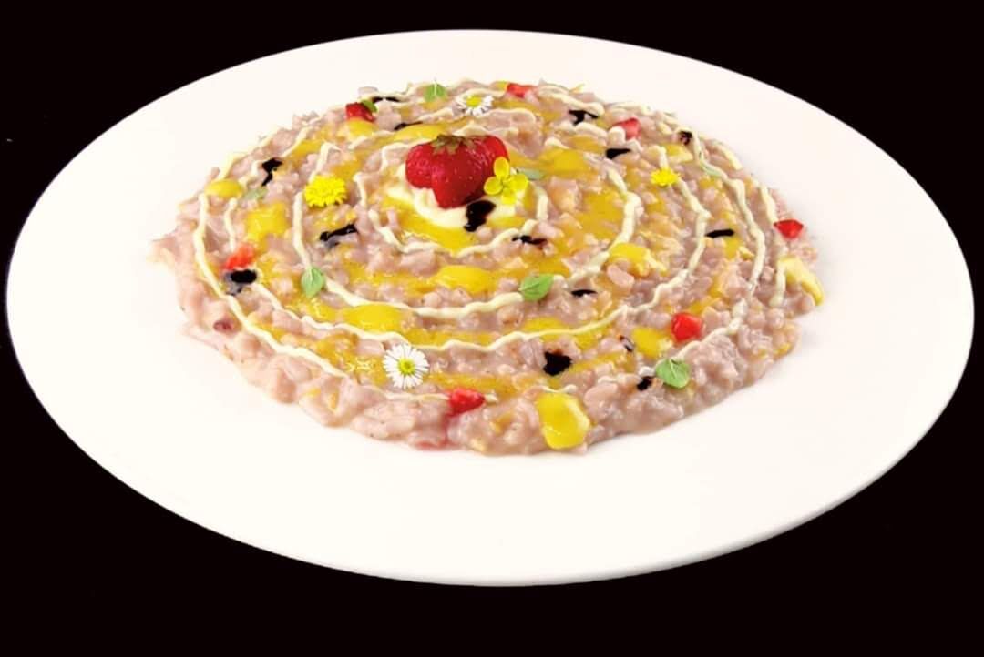 Risotto mit Erdbeere und Mascarpone-Pfirsichsauce