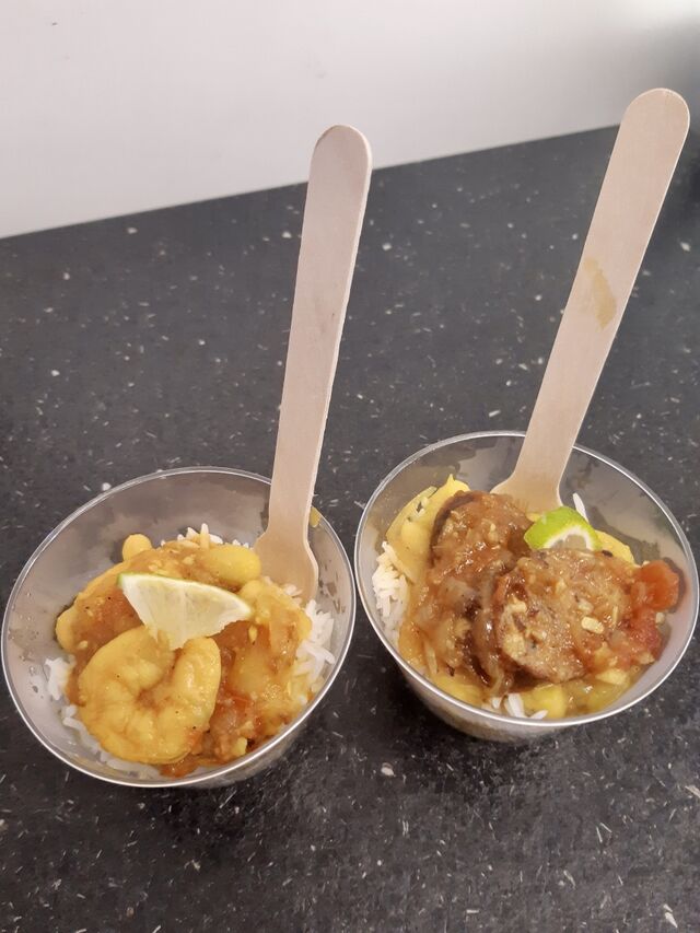 Journée porte ouvert volkswagen Chalons en champagne
Dégustation en verrines :
snaking et rougail saucisse & sauce crevette 