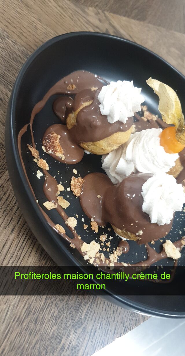 Profiteroles menu 14,50e fait maison a part la glace 