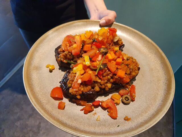 Gemistes Melitsanes Vegan