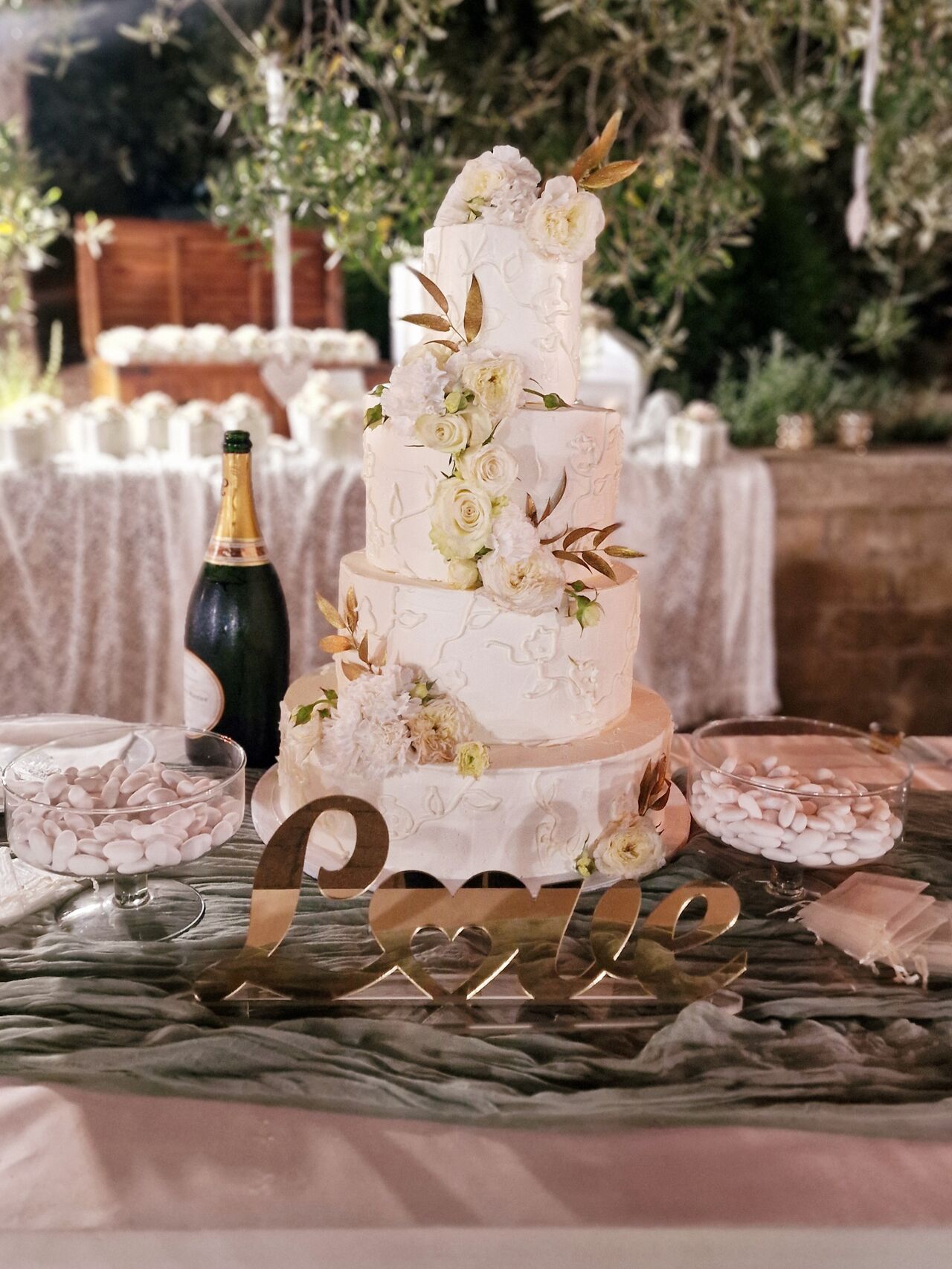 Torta a piani fatta da Simona