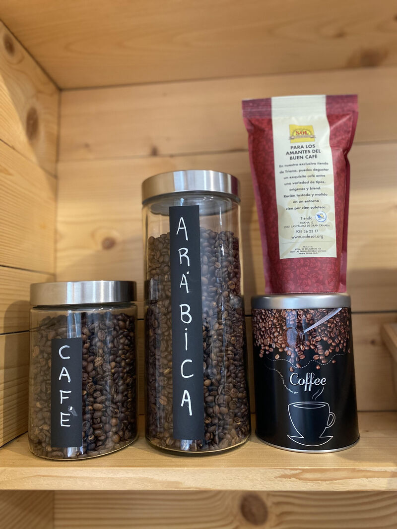 Si te gusta el café seguro que no te resistirás al olor y al sabor del café recién molido. Más sabor, más aroma, más sano...