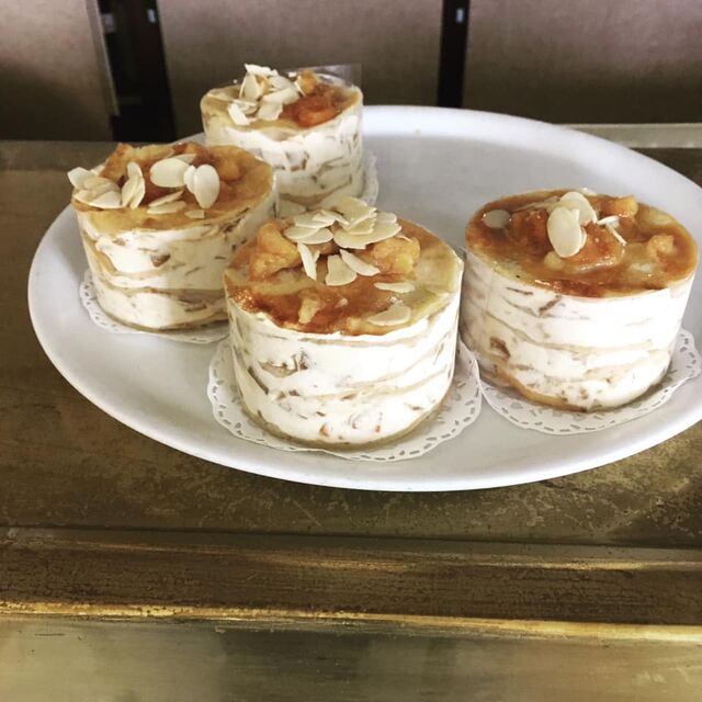 Mille feuilles crêpes pommes caramélisées mascarpone