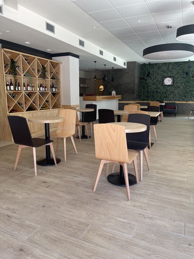 Contamos con un espacio cómodo y acogedor !